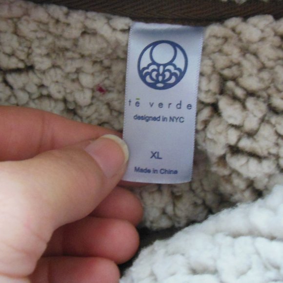 TE VERDE Zip Front Sherpa Vest in Heather Brown - Picture 2 of 3